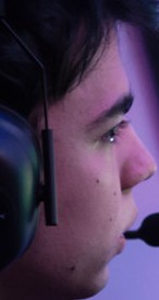 Face of dans