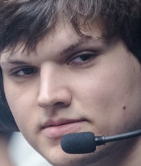 Face of Kira