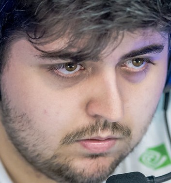 Face of Skyer