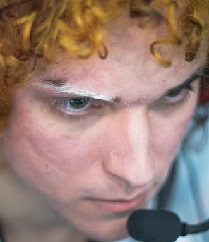 Face of micaO
