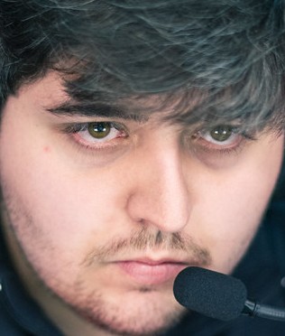 Face of Skyer