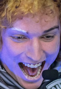 Face of micaO