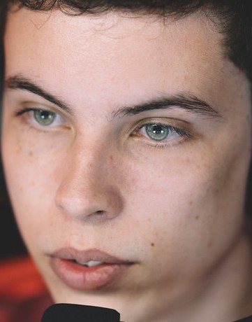 Face of Riyev