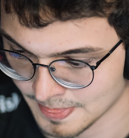 Face of Mylon