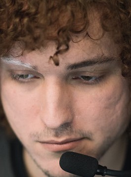 Face of micaO