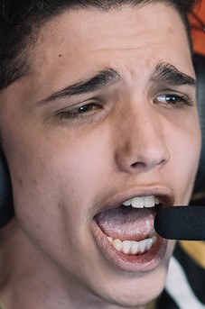 Face of 4LaN