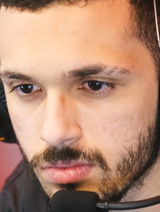 Face of dyNquedo