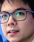 Face of esA