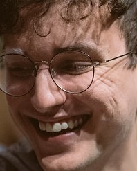Face of micaO