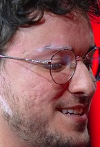Face of micaO
