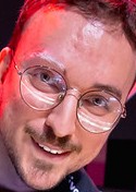 Face of micaO