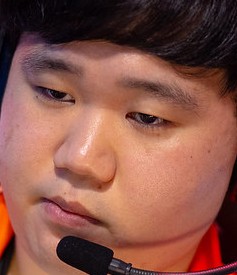 Face of Lonely